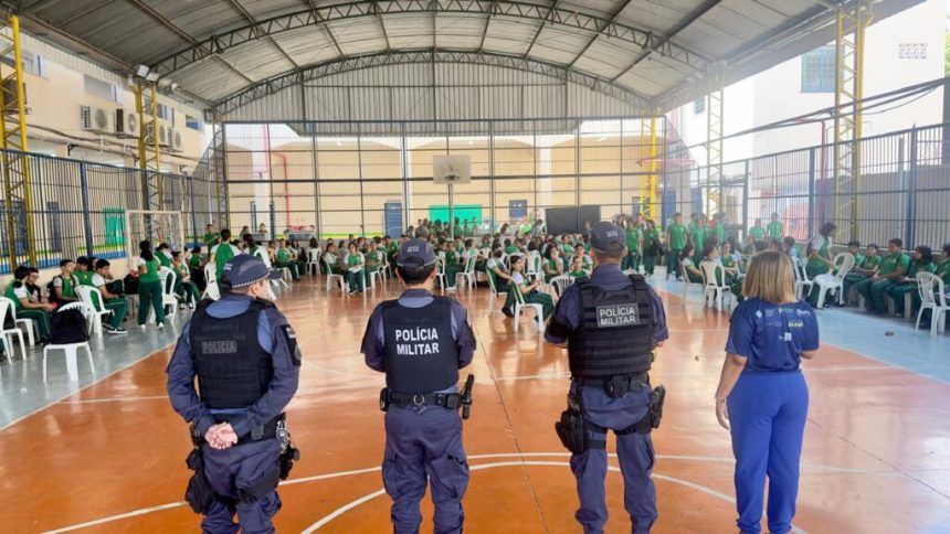 Polícia Militar do Amazonas leva segurança e disciplina à escolas da zona centro-sul de Manaus