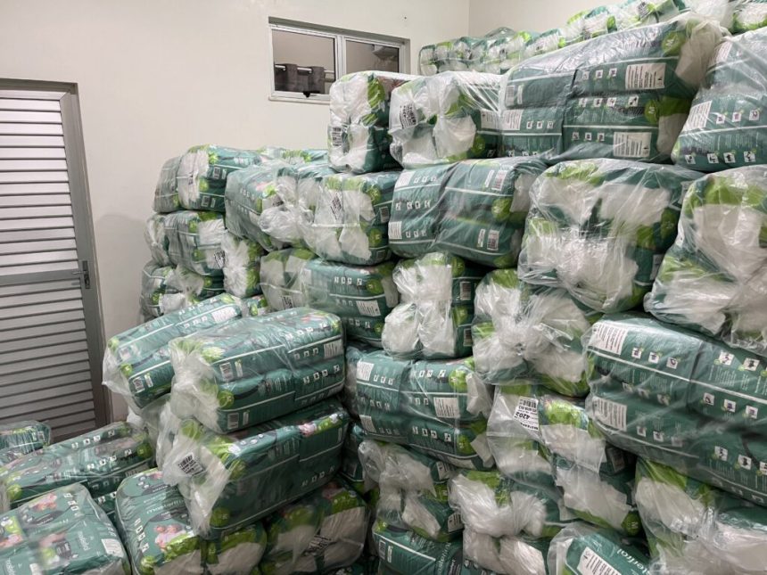 Governo do Amazonas inicia sistema descentralizado de entrega de fraldas, em policlínicas de Manaus