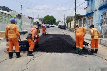 Prefeitura de Manaus executa obras em rede de drenagem e restauração asfáltica na zona Centro-Oeste