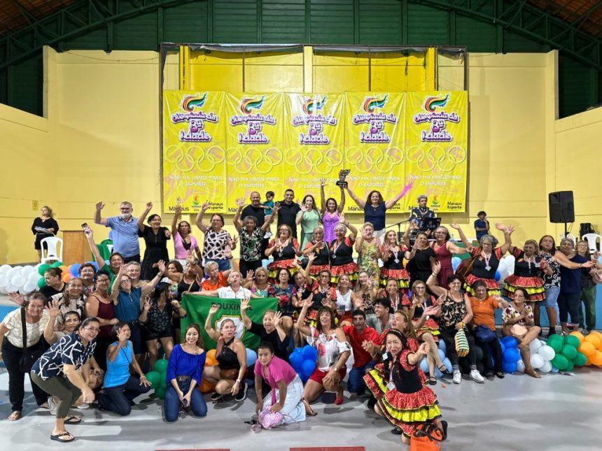 Encerramento da 24ª edição das Olimpíadas da Terceira Idade da prefeitura movimenta idosos com atrações musicais, baile dançante e o tradicional desfile dos grupos
