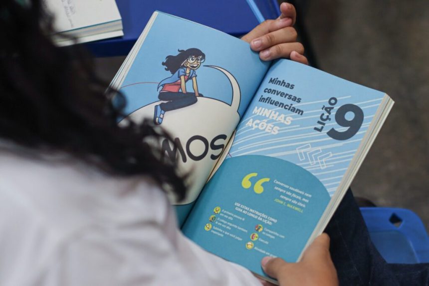 Parceria do Governo do Amazonas auxilia questões socioemocionais de crianças e adolescentes do estado