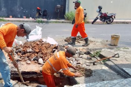Prefeitura de Manaus executa obra emergencial no conjunto Jardim de Versalles
