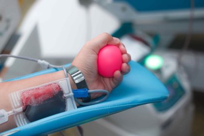 Após festas de Natal, Hemoam aponta queda nos estoques de sangue e convoca doadores