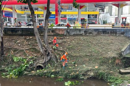 Prefeitura realiza grande ação de limpeza no igarapé do Franco e em outros pontos de Manaus