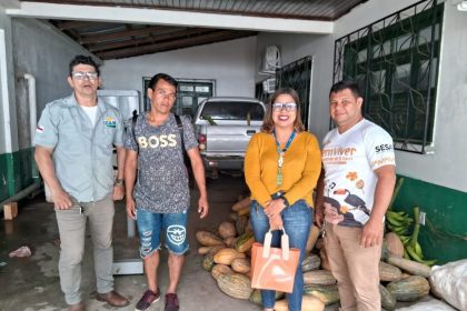 Sepror atende comunidades do município de Tefé com entrega de alimentos do PAA