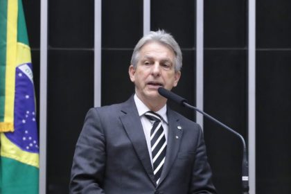 Comissão aprova proposta que exige proteção de direitos humanos nos financiamento por bancos públicos