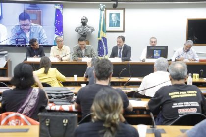 Movimentos sociais cobram revisão das concessões dos serviços de água e saneamento à iniciativa privada