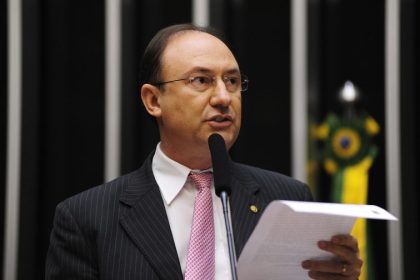 Morre no Rio o ex-deputado Neilton Mulim