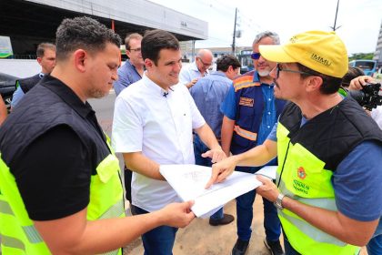 Prefeito anuncia 19 intervenções em pontos críticos de Manaus