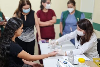 Prefeitura de Manaus amplia monitoramento de contatos com teste rápido para anticorpos da hanseníase