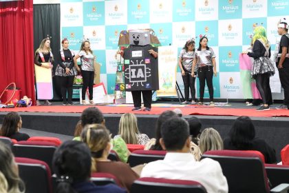 Prefeitura de Manaus realiza a Jornada Pedagógica com educadores das escolas municipais da zona Ribeirinha