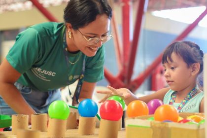 Colônia de Férias: Governo do Amazonas promove inclusão e diversão para crianças e adolescentes da zona norte de Manaus