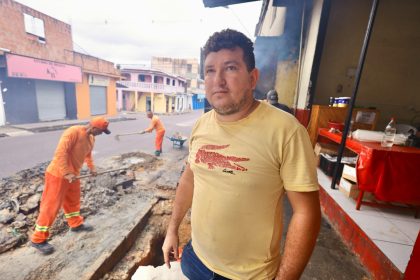 Prefeitura atende solicitação de moradores e trabalha em rede de drenagem profunda no Novo Aleixo