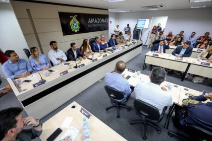 Governador Wilson Lima anuncia ações de enfrentamento às queimadas para este ano