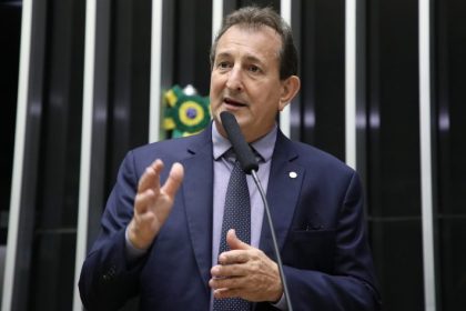 Comissão aprova projeto com mecanismos de apoio a cooperativas solares