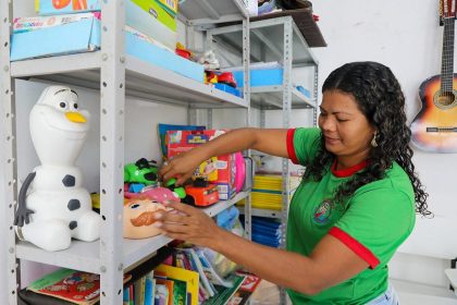 Governo do Amazonas destina R$ 25 milhões para fortalecer associações dos setores social e primário, impulsionando atividades e renda