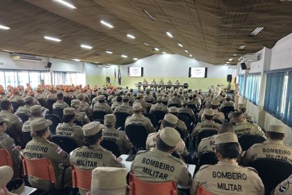 Militares do Corpo de Bombeiros do Amazonas iniciam formação para cursos de capacitação
