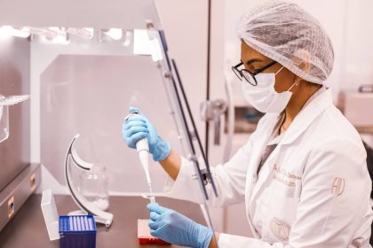 Governo do Amazonas recebe propostas para Programa de Apoio a Pesquisadores Visitantes e Pós-Doutorado