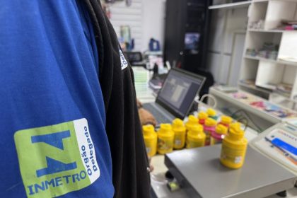 Volta às Aulas: Ipem-AM reprova três marcas de itens escolares comercializadas no estado