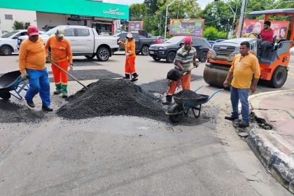 Prefeitura de Manaus intensifica serviços de recuperação asfáltica em grandes avenidas