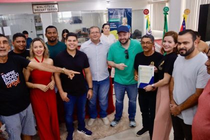 Em Codajás, Governo do Amazonas entrega título definitivo para Cooperativa Agropecuária