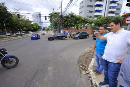 Novo semáforo na avenida Umberto Calderaro Filho garante mais segurança e fluidez no trânsito