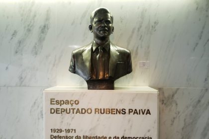 Filme “Ainda Estou Aqui” inspira busca por informações sobre deputado Rubens Paiva e a ditadura militar