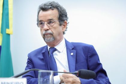 Parlamentares e governo articulam apoio à bioeconomia com plantas medicinais