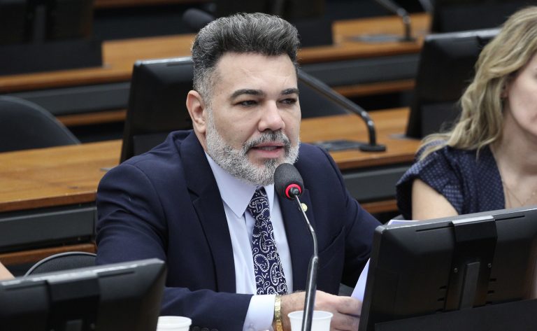 Projeto destina recursos arrecadados em leilões de bens apreendidos a instituições de caridade