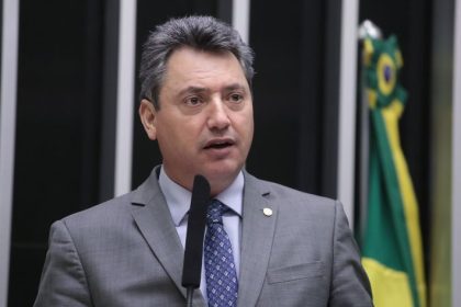 Projeto dispensa pescador que exerce a atividade em propriedade privada de tirar licença