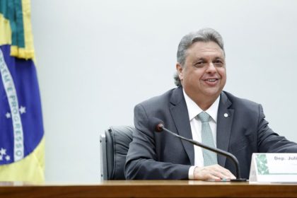 Comissão marca votação do Orçamento de 2025 para 11 de março
