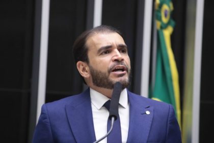 Projeto limita apostas por pessoas isentas do Imposto de Renda