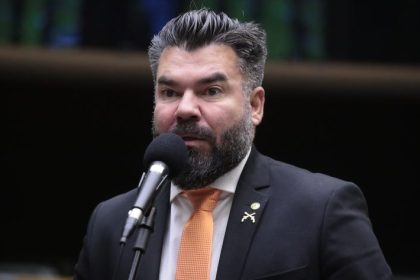 Projeto autoriza porte de arma de fogo para conselheiros tutelares