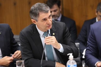 Projeto proíbe cobrança de encargo tarifário em geração a combustível fóssil