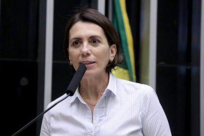 Projeto prevê mamografia no SUS para mulheres a partir de 40 anos