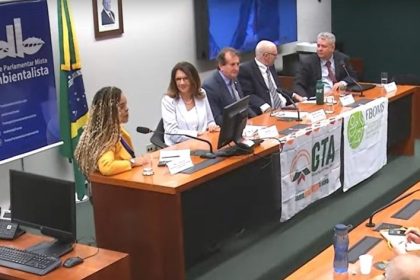 Movimentos sociais se mobilizam para a COP 30 e cobram recursos para adaptação às mudanças climáticas