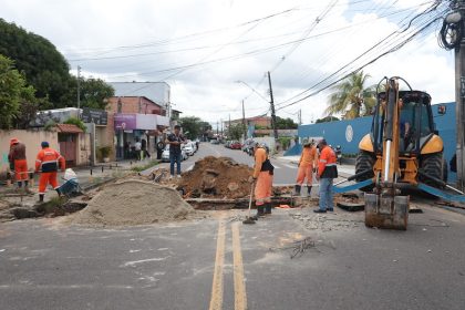 Prefeitura de Manaus recupera rede de drenagem profunda no bairro Adrianópolis