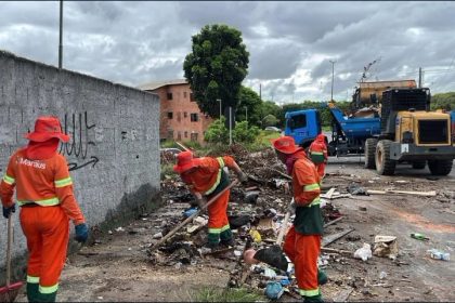 Prefeitura de Manaus intensifica desarticulação de lixeiras irregulares para prevenir alagamentos e salvar vidas