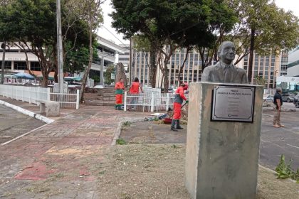 Prefeitura de Manaus revitaliza praça Senador Raimundo Parente