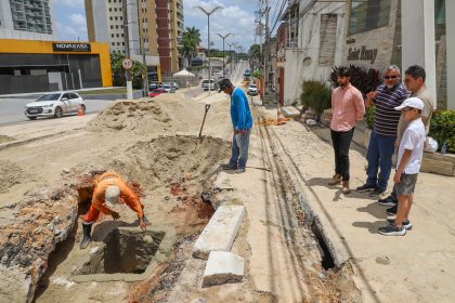 Prefeito em exercício Jander Lobato destaca avanços na recuperação da drenagem profunda na avenida Maceió