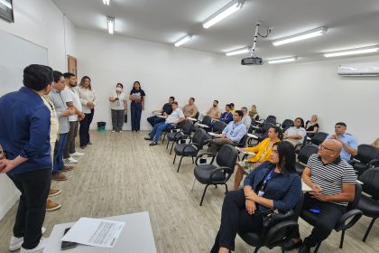 Prefeitura de Manaus abre credenciamento de instituições para processos seletivos dos programas Bolsa Idiomas e Pós-Graduação