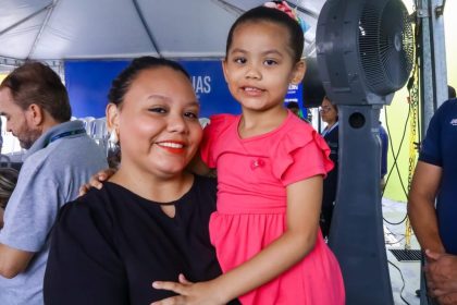 Moradores da zona sul de Manaus comemoram entrega de Caic revitalizado pelo Governo do Amazonas