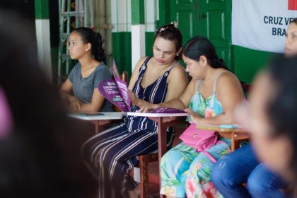 Mês da Mulher: Sejusc estimula bem-estar e autoestima por meio de curso de automaquiagem