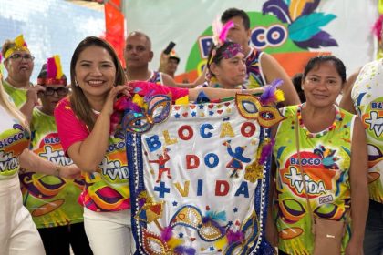 Primeiro ‘Bloco Mais Vida’ contagia foliões dos Centros de Convivência nesta sexta-feira