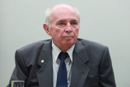 Projeto prevê compensação fiscal para produtores brasileiros de leite