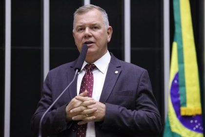 Projeto cria brigada nacional para atuar em incêndios florestais e desastres naturais