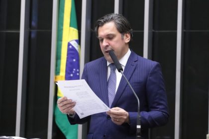 Projeto proíbe cláusula em convenção condominial que restrinja a locação de imóvel para partidos