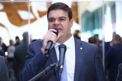 Frente da Enfermagem vai lutar por reajuste no piso salarial e redução em jornada de trabalho