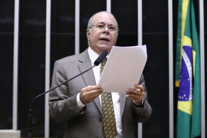 Câmara aprova projeto que facilita uso de verbas da saúde por estados e municípios