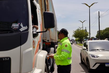 Prefeitura de Manaus intensifica fiscalização com operação ‘Carga Pesada’ na zona Sul